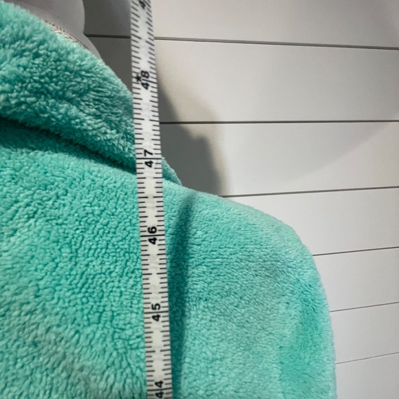 Pottery Barn Teen Sherpa Robe, Teal, One Size, Cozy - Picture 5 of 8